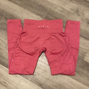 NVGTN leggings